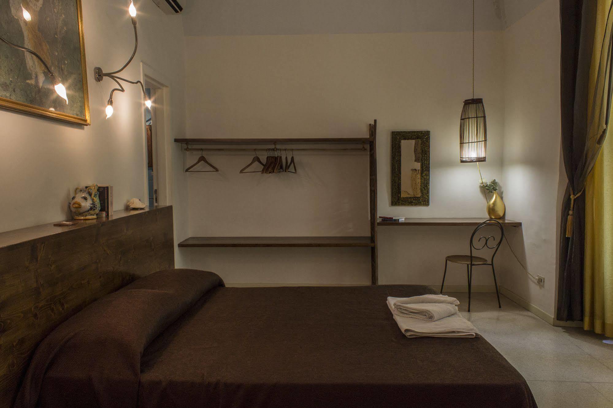 Bed and Breakfast Diletto A Napoli Exterior foto